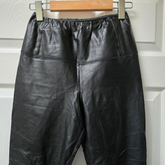 Wilfred Free Daria Black Pant High-waisted Vegan Leather leggings - Picture 3 of 6